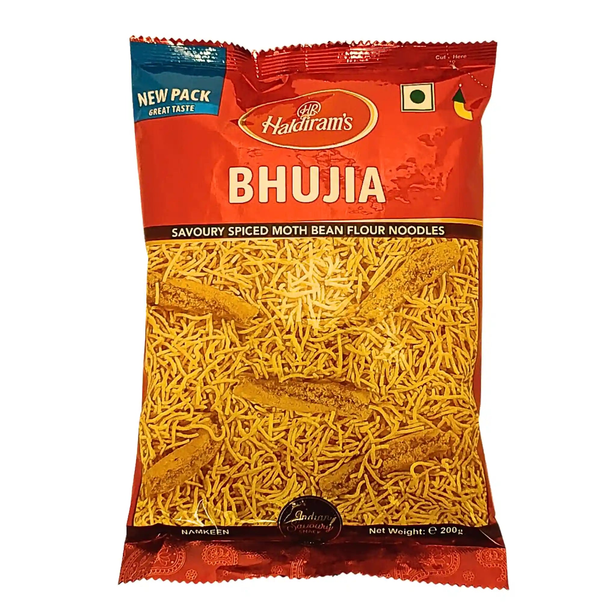 Förpackning med indiska kryddiga Bhujia nudlar, 200g, röd och gul design.