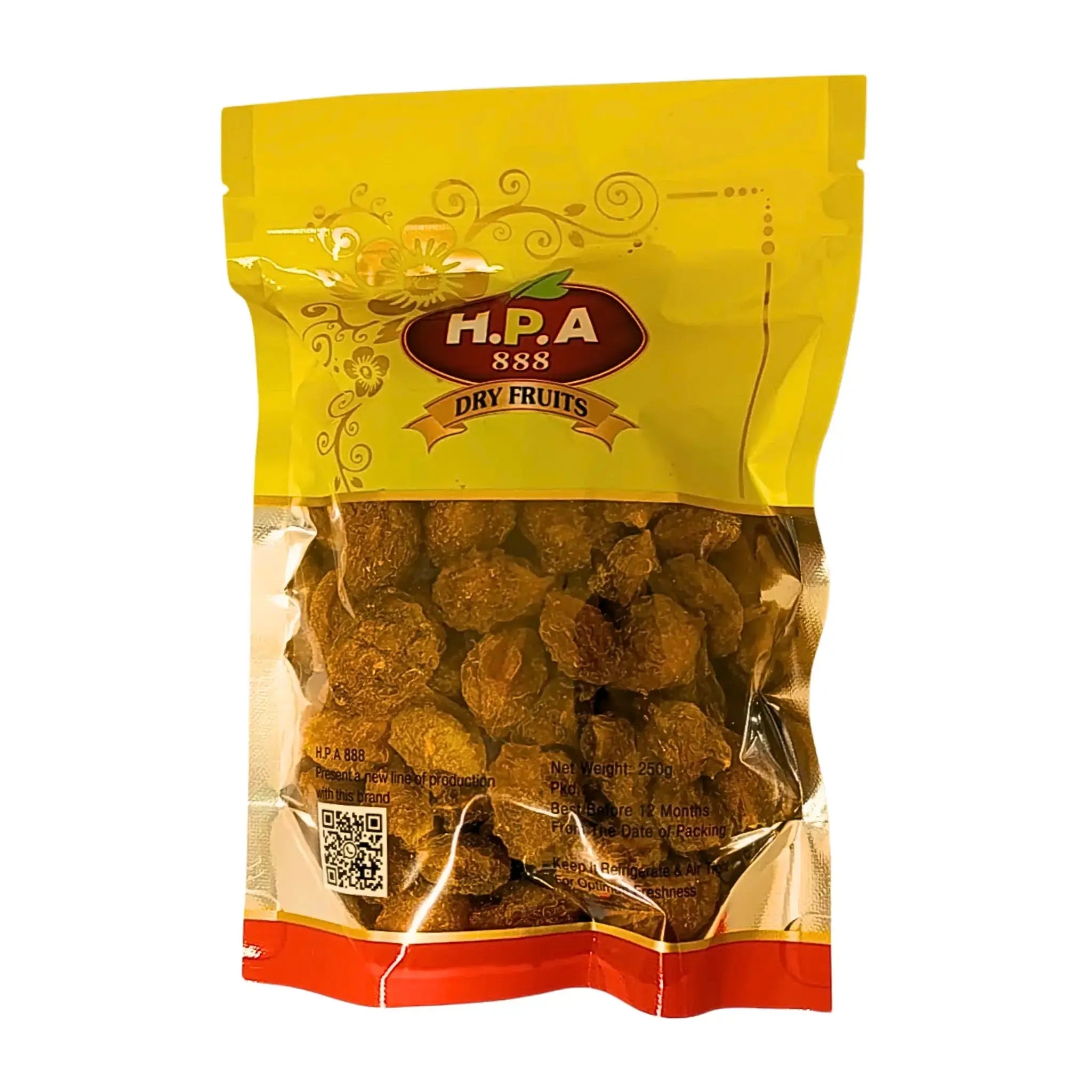 Förpackning med iranska torkade plommon H.P.A. 300g, tydligt synliga genom plasten.