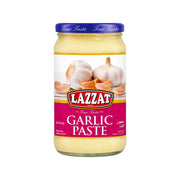 Lazzat vitlökspasta i glasburk med etikett och lock